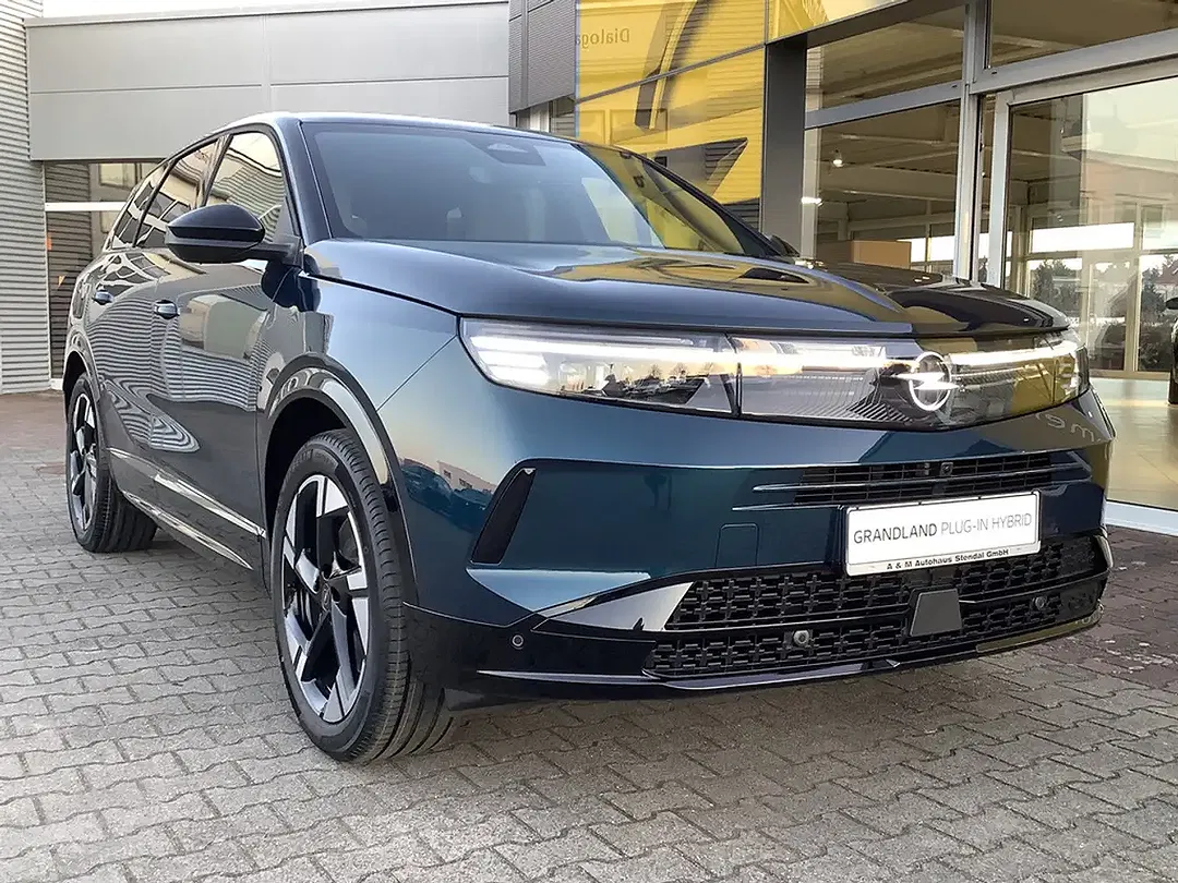 Opel Grandland - Thumbnail 1