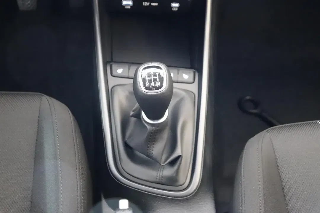 Hyundai i20 - Thumbnail 4