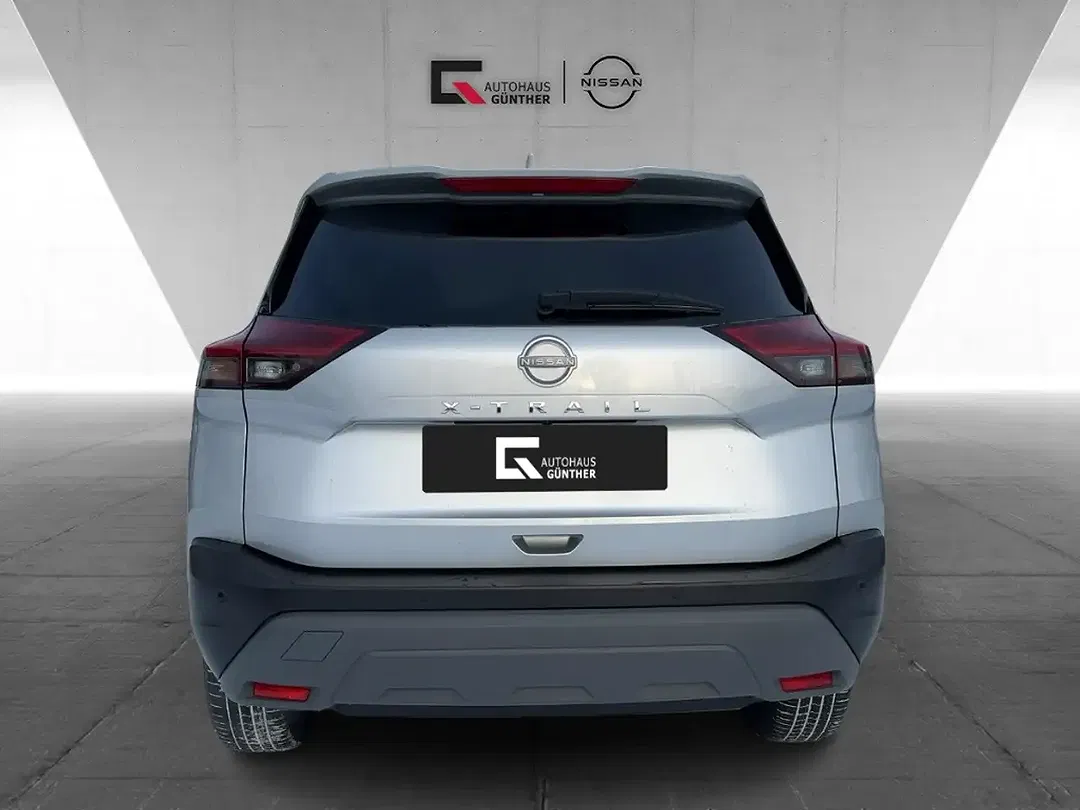 Nissan X-Trail - Thumbnail 2