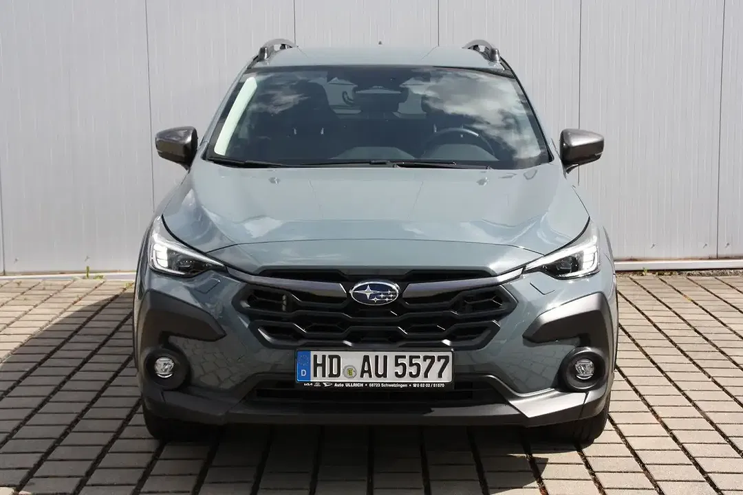 Subaru Crosstrek - Thumbnail 2