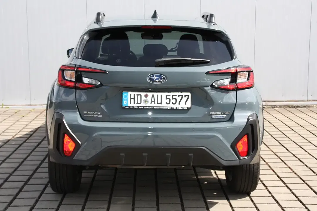 Subaru Crosstrek - Thumbnail 5