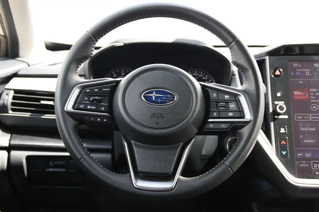 Subaru Crosstrek - Thumbnail 9