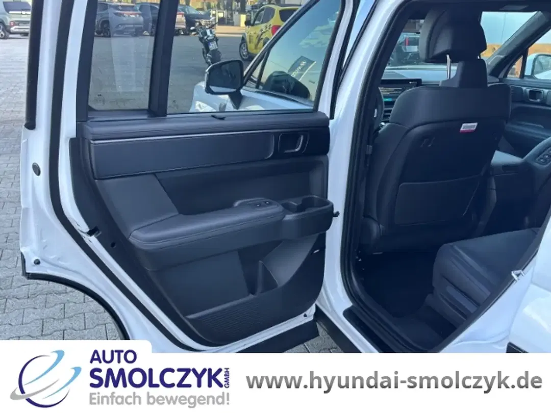 Hyundai SANTA FE - Thumbnail 6