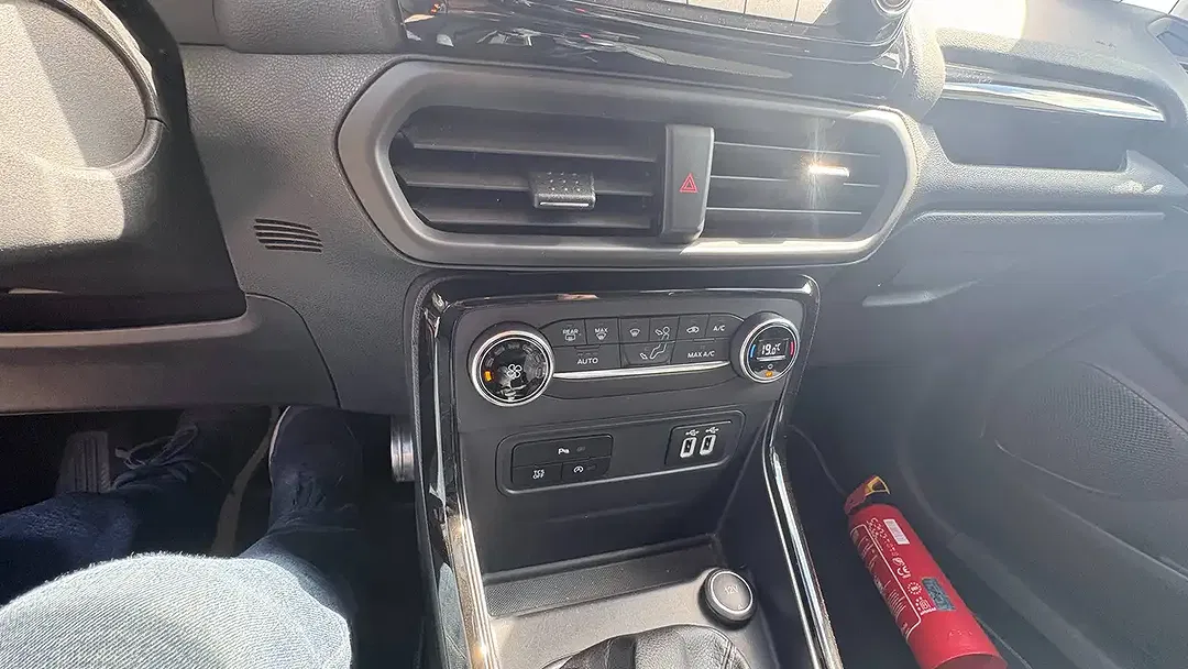 Ford EcoSport - Thumbnail 10