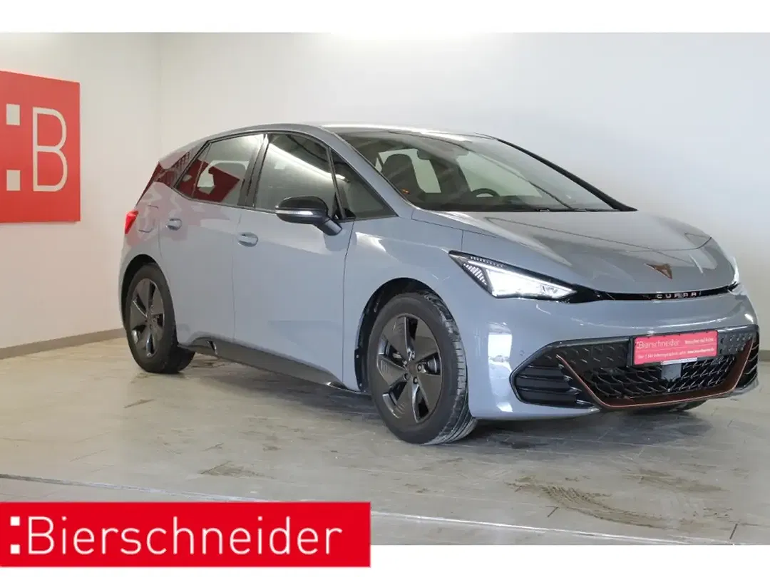 CUPRA Born - Thumbnail 1