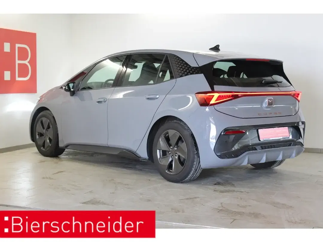 CUPRA Born - Thumbnail 14