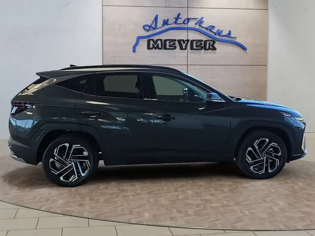 Hyundai TUCSON - Thumbnail 6