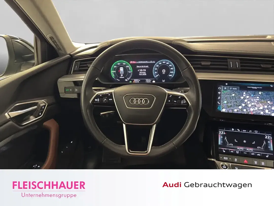 Audi Q8 e-tron - Thumbnail 10