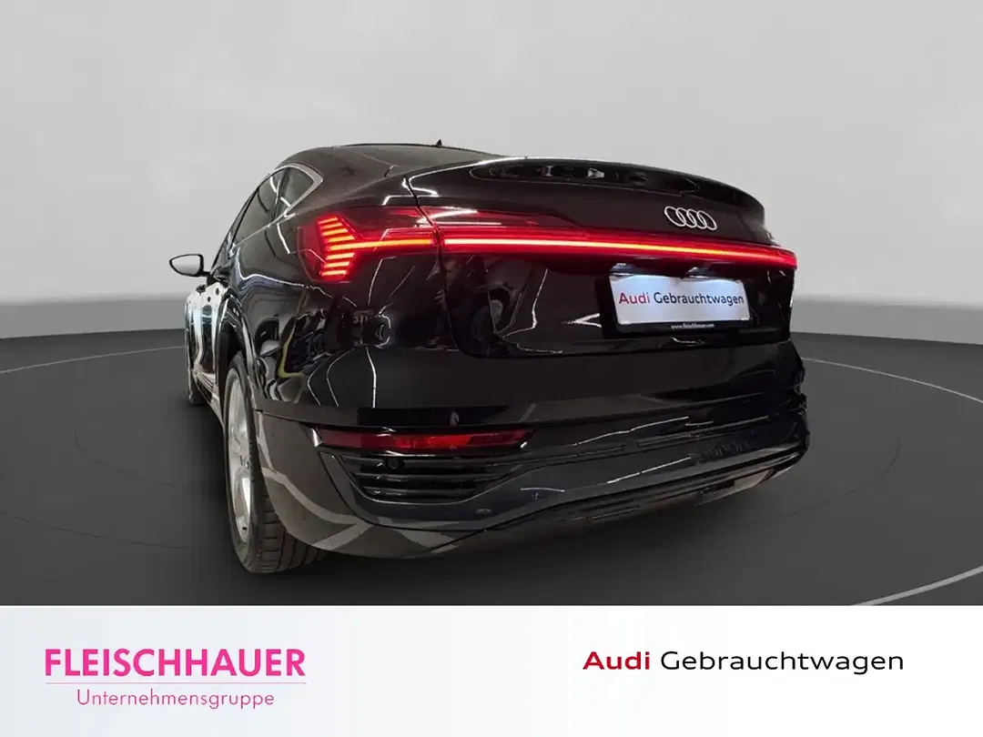Audi Q8 e-tron - Thumbnail 4