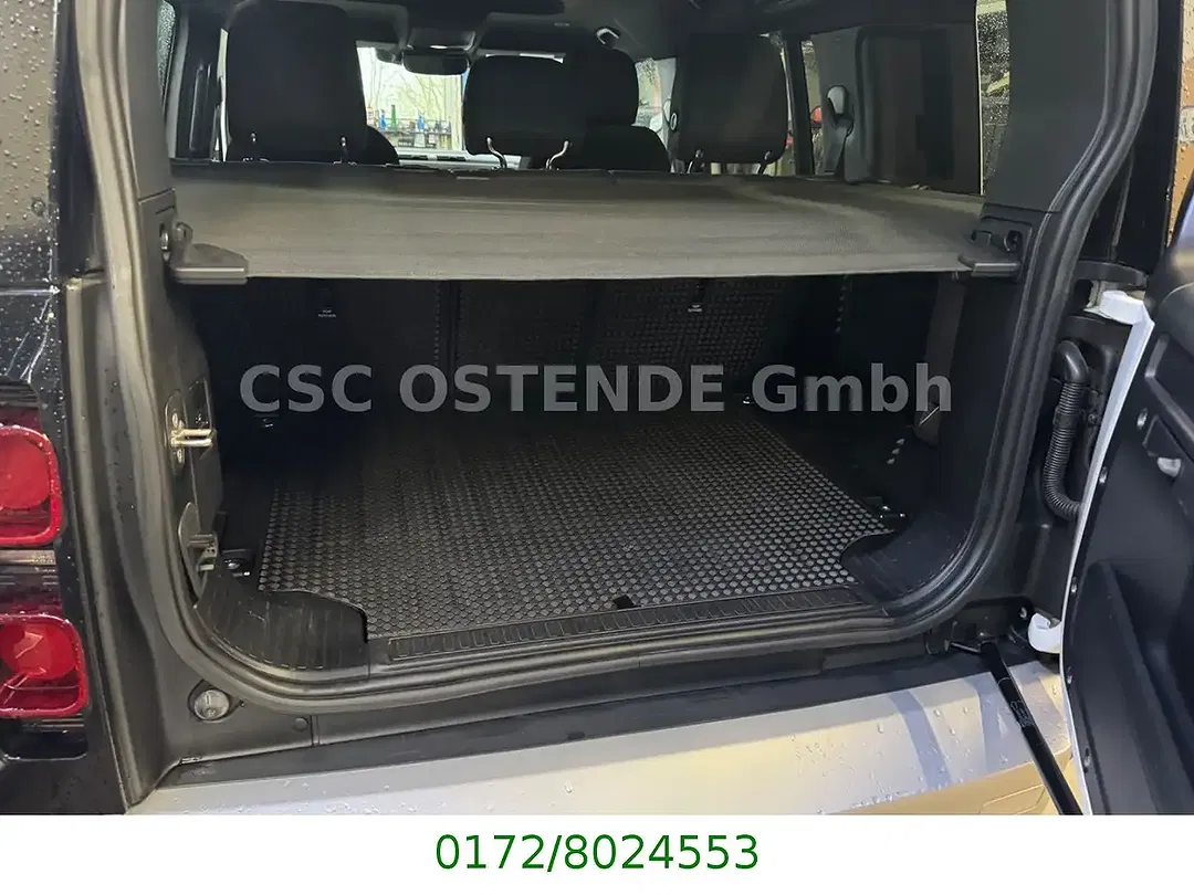Land Rover Defender - Thumbnail 15