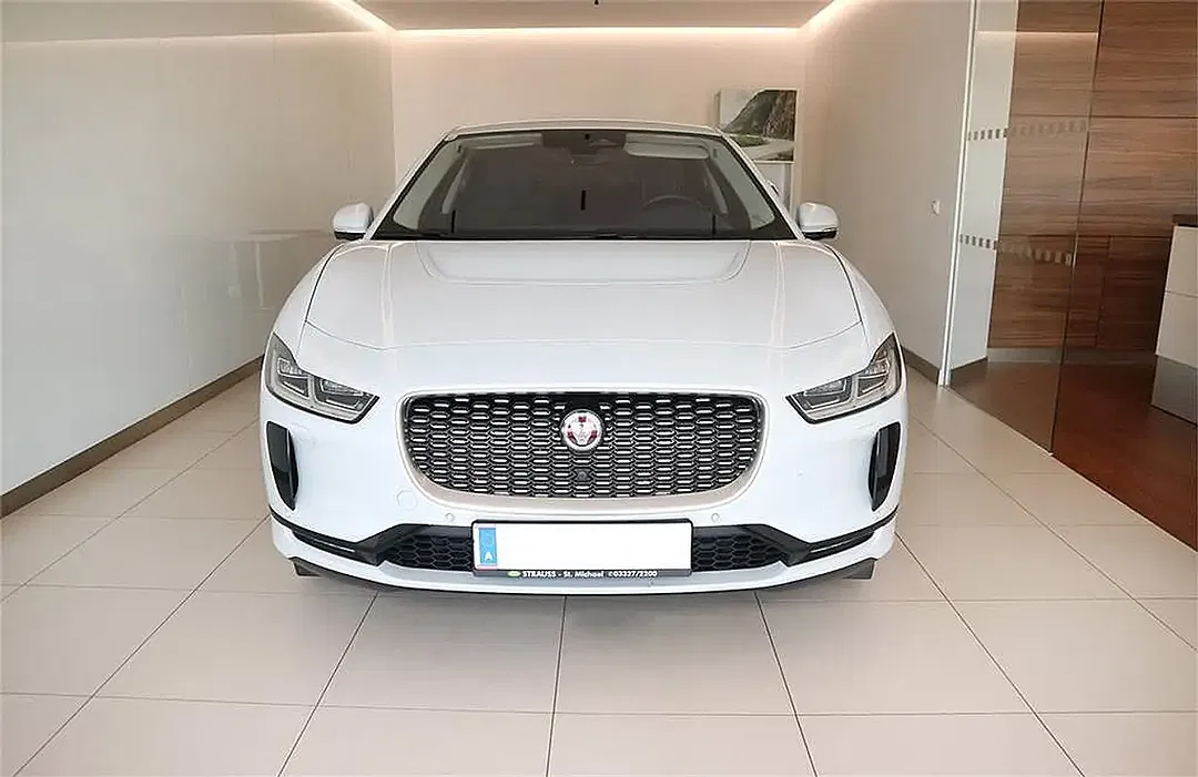 Jaguar I-Pace - Thumbnail 2