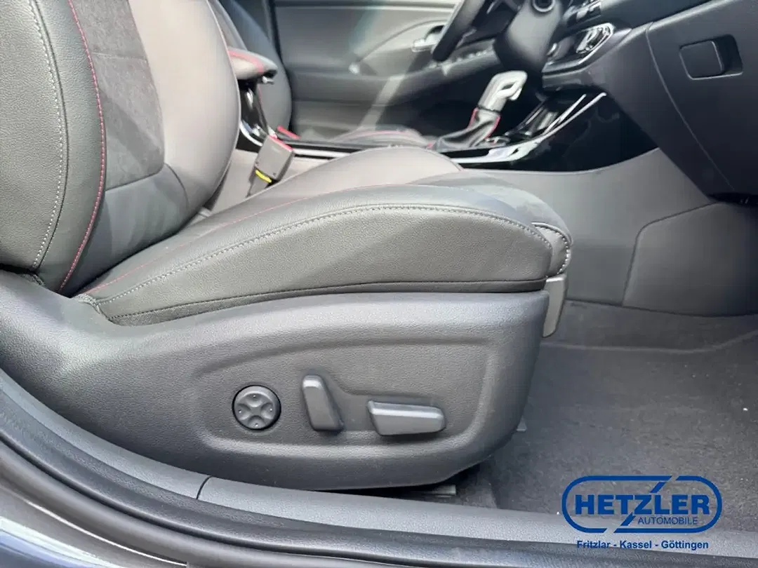Hyundai i30 - Thumbnail 15