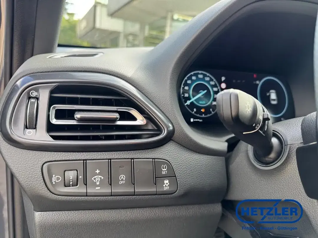 Hyundai i30 - Thumbnail 20