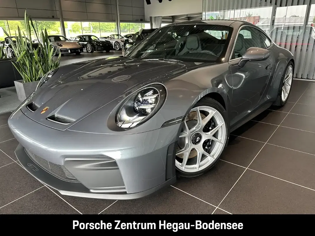 Porsche 992 - Thumbnail 1