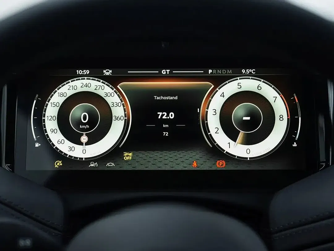 Aston Martin DB12 - Thumbnail 6