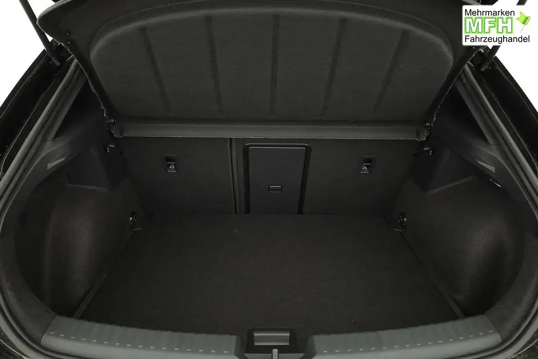 CUPRA Leon - Thumbnail 11