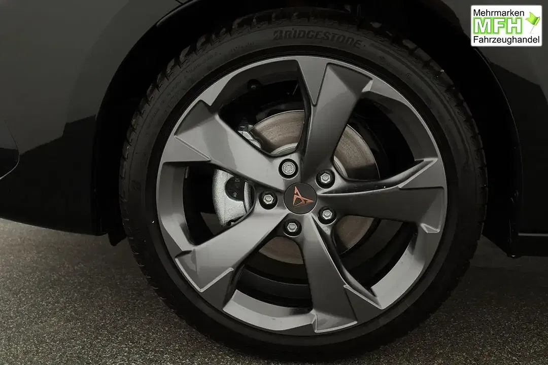 CUPRA Leon - Thumbnail 12