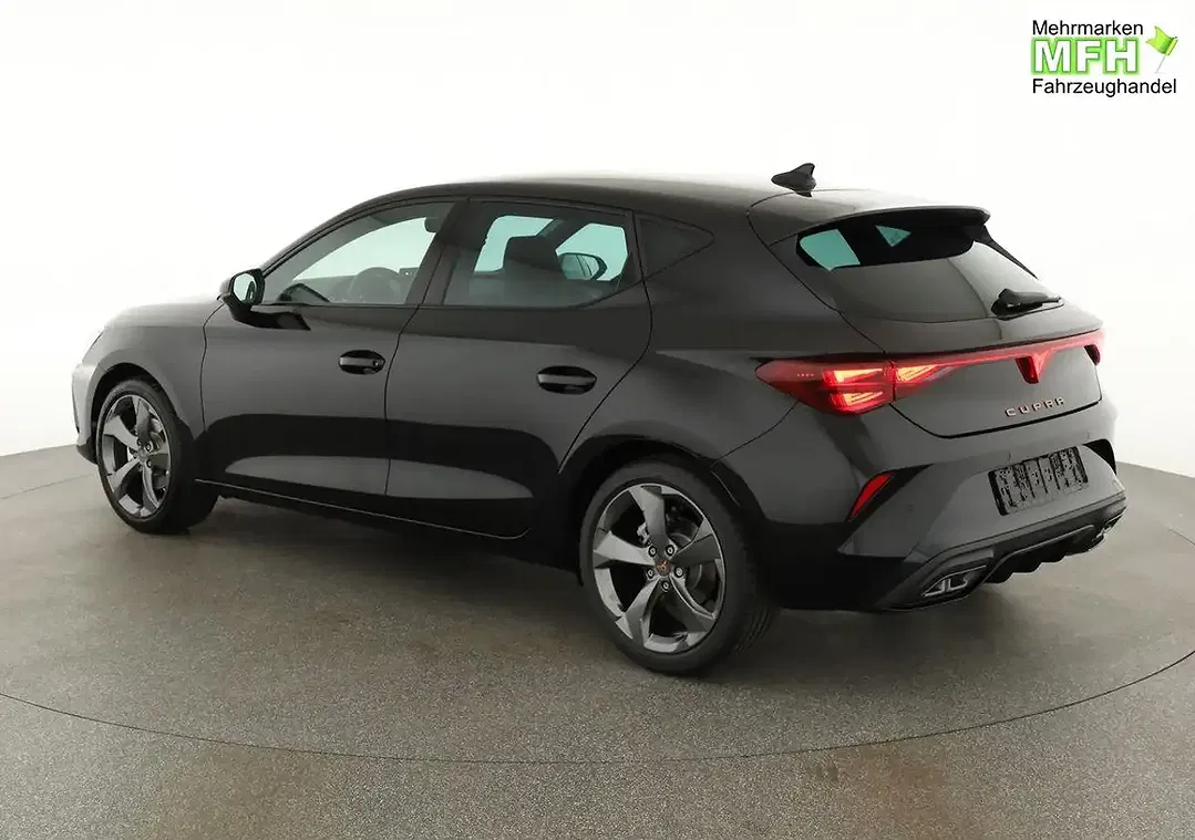 CUPRA Leon - Thumbnail 3