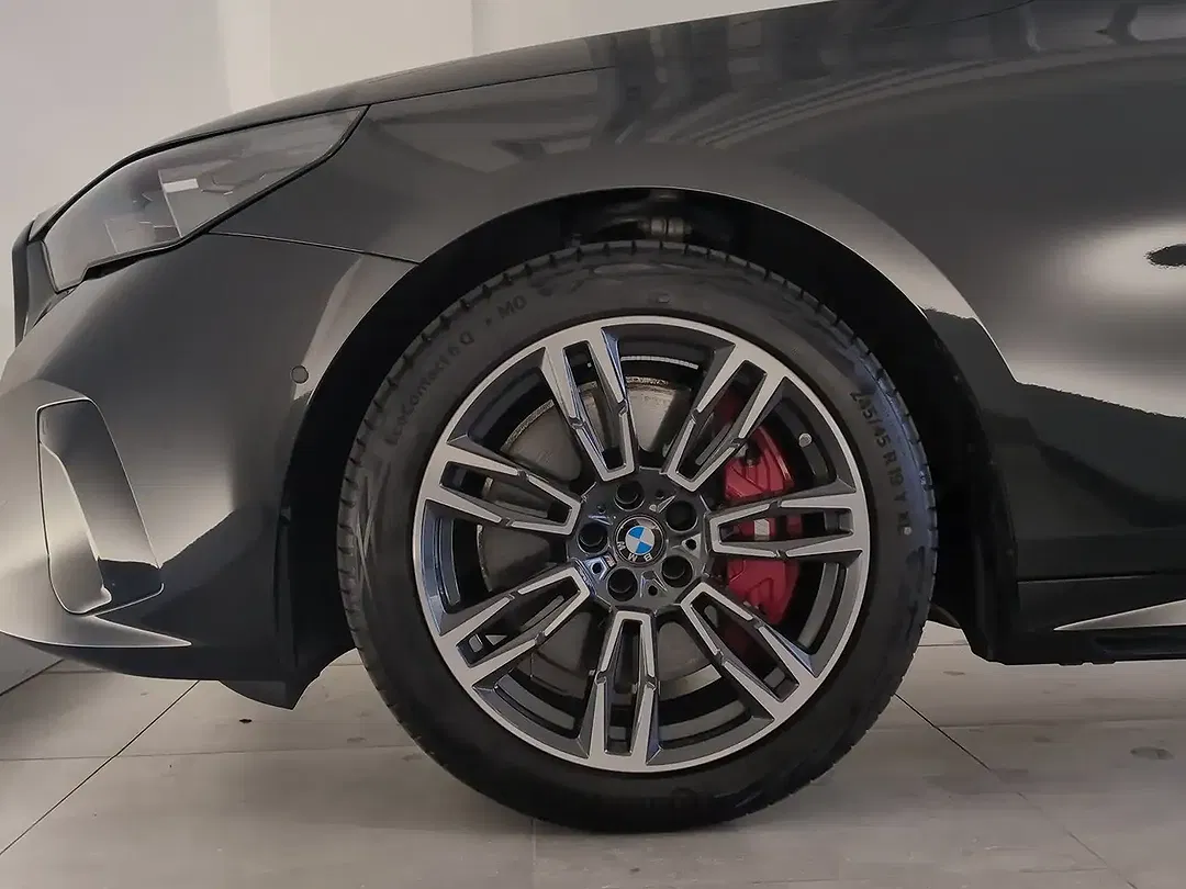 BMW 540 - Thumbnail 9