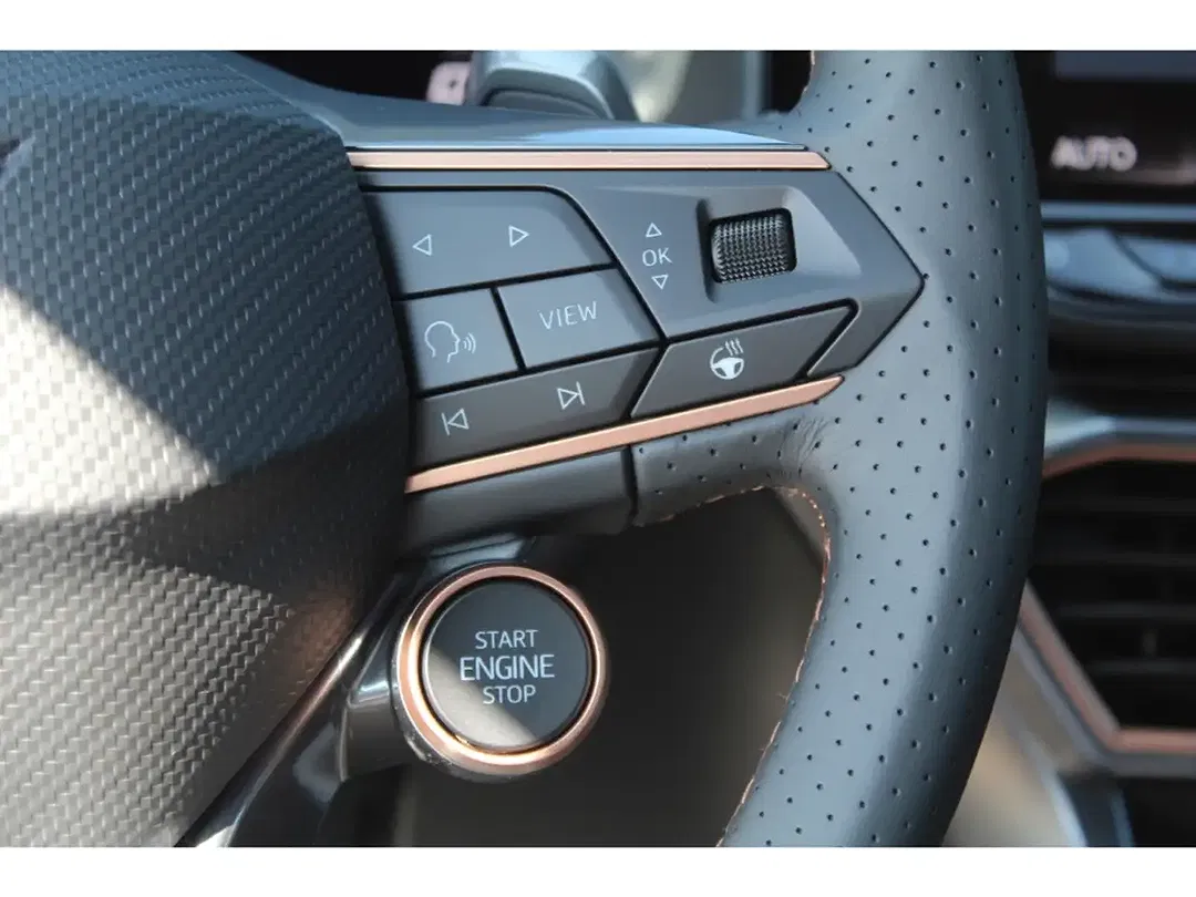 CUPRA Leon - Thumbnail 9