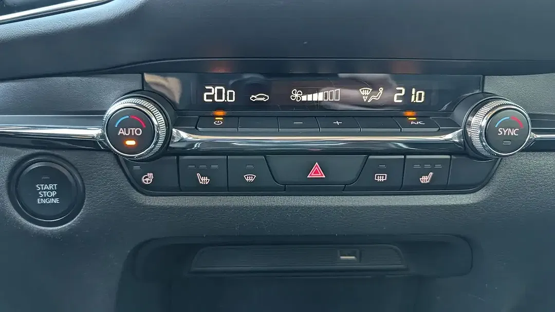 Mazda CX-30 - Thumbnail 8