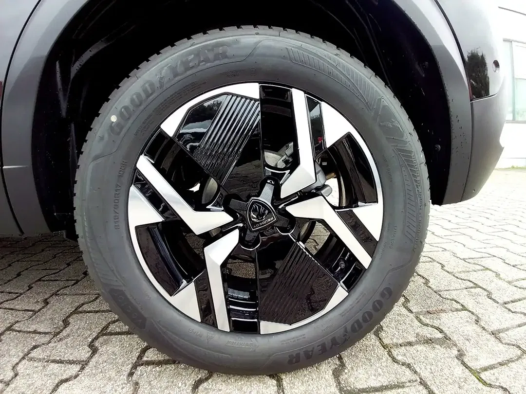 Peugeot 2008 - Thumbnail 11