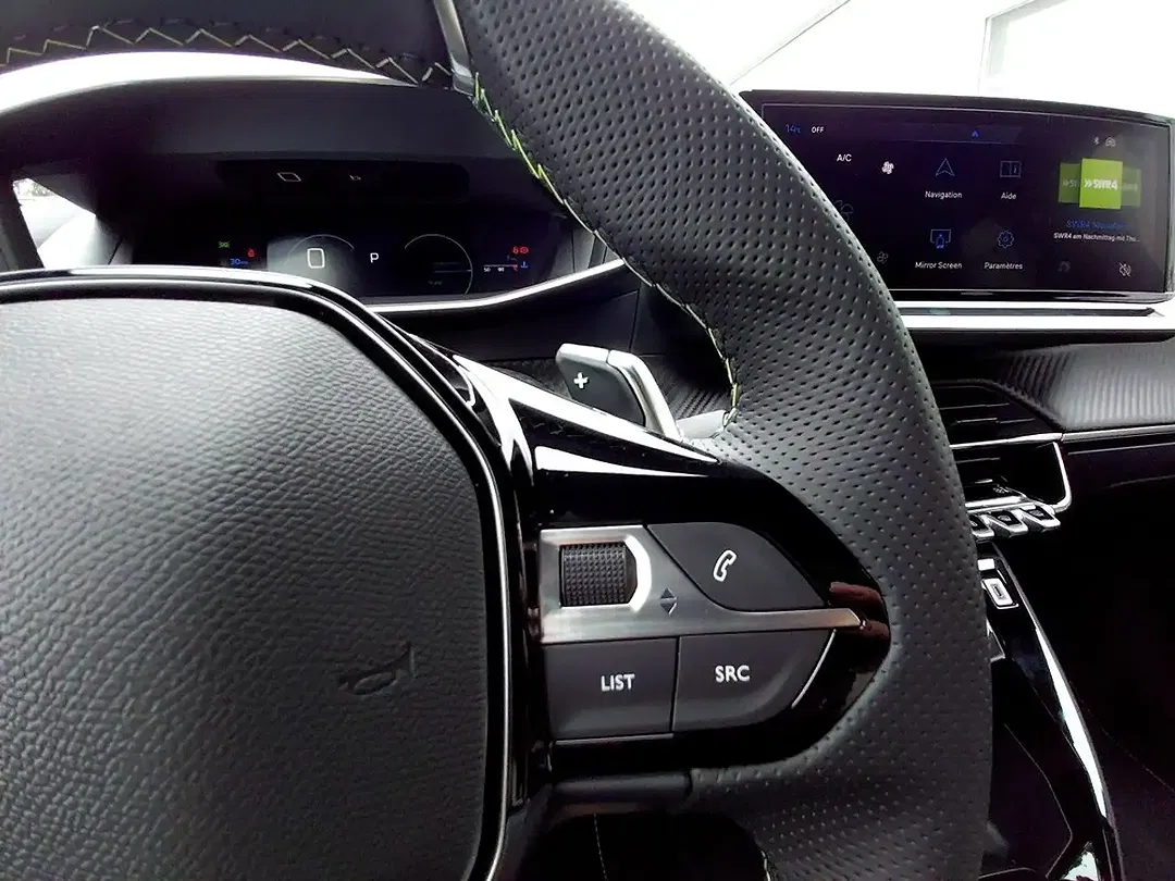 Peugeot 2008 - Thumbnail 13