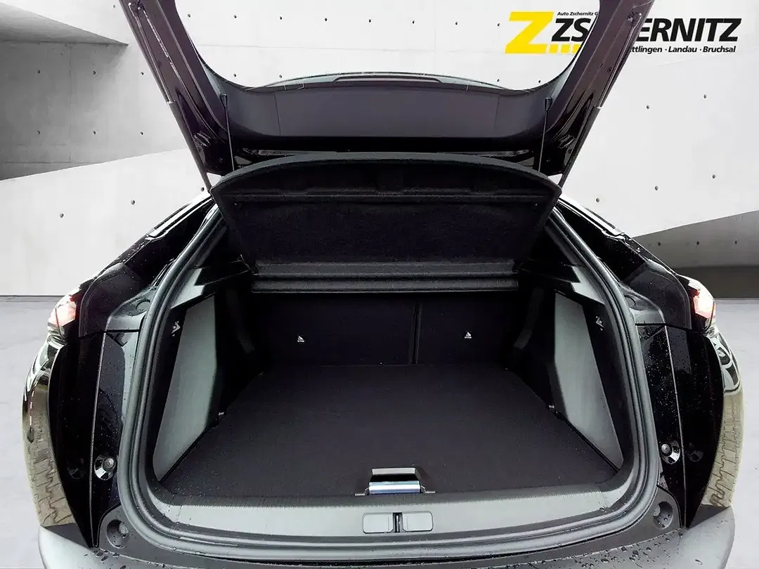 Peugeot 2008 - Thumbnail 5