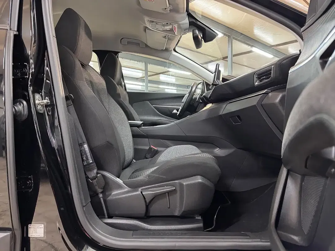 Peugeot 5008 - Thumbnail 7