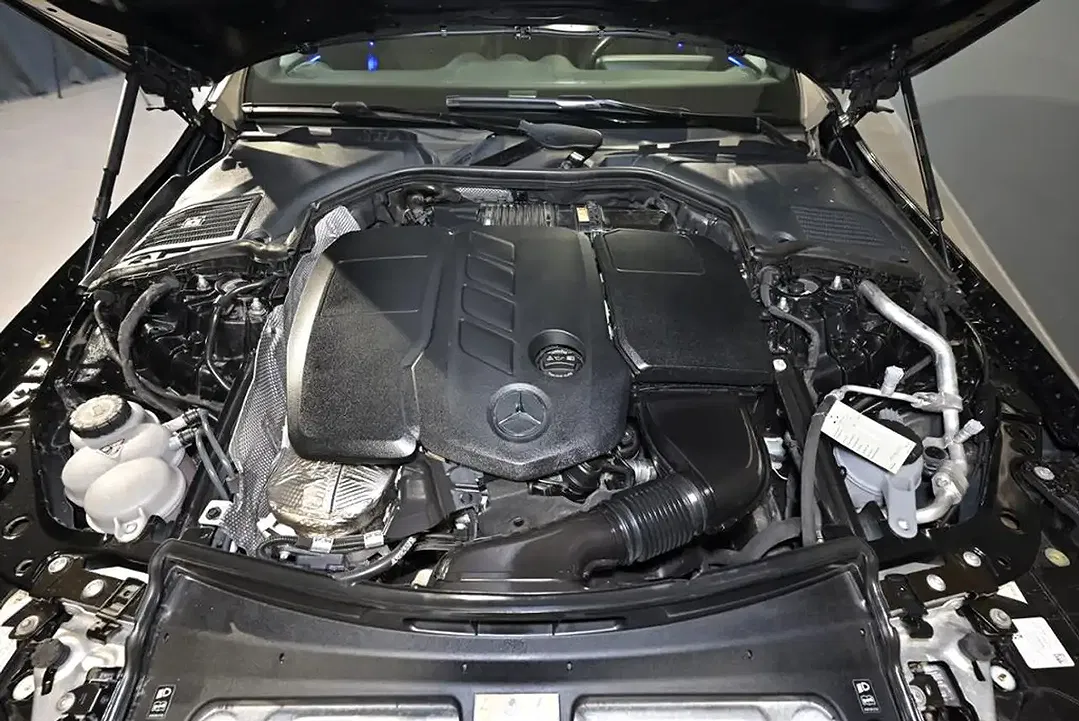 Mercedes-Benz C 200 - Thumbnail 13