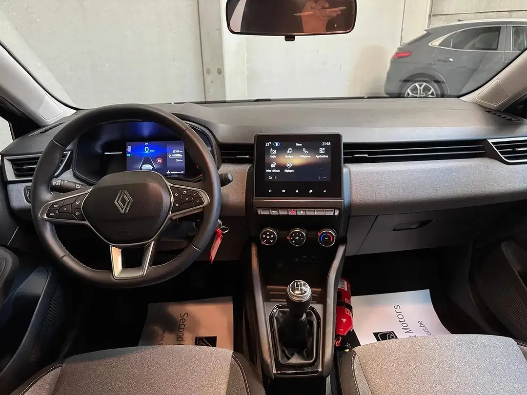 Renault Clio - Thumbnail 9