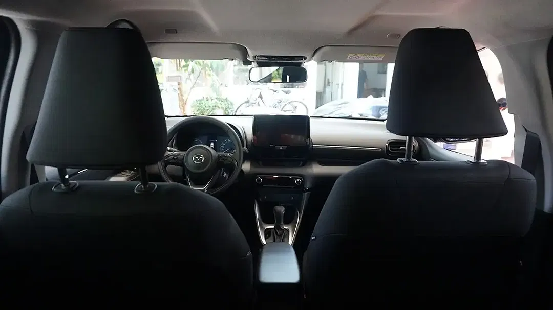 Mazda 2 - Thumbnail 10