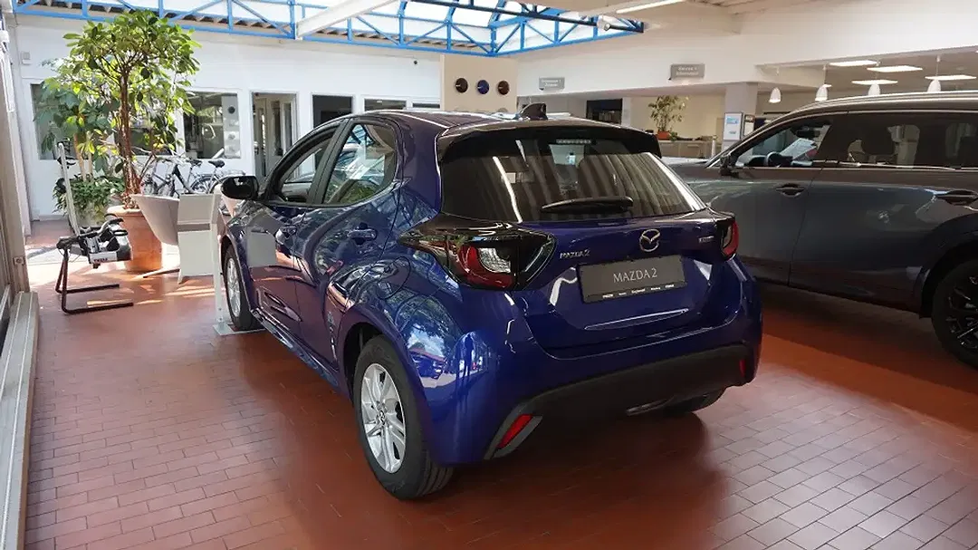 Mazda 2 - Thumbnail 11