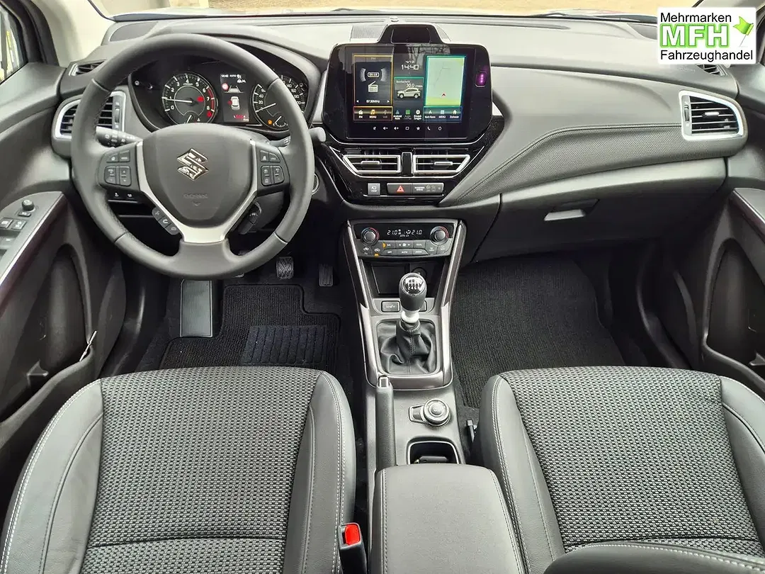 Suzuki S-Cross - Thumbnail 10