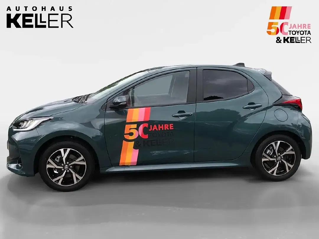 Toyota Yaris - Thumbnail 2