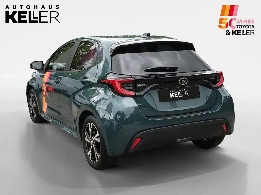 Toyota Yaris - Thumbnail 3