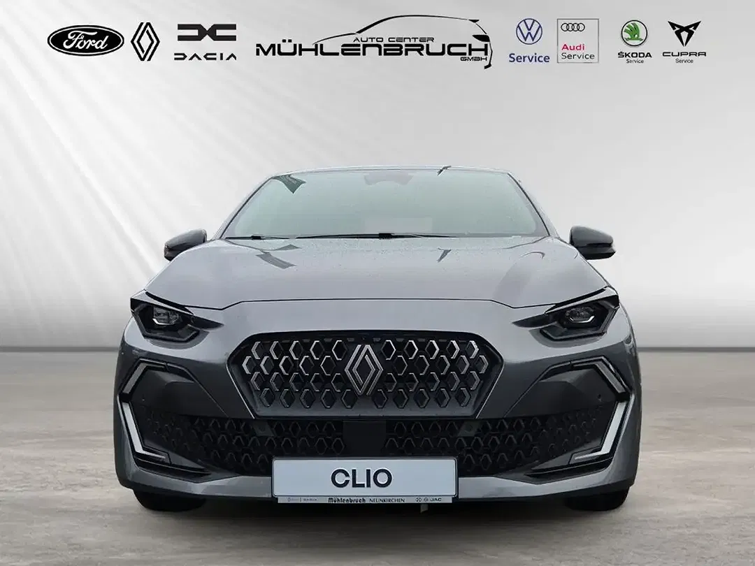 Renault Clio - Thumbnail 3