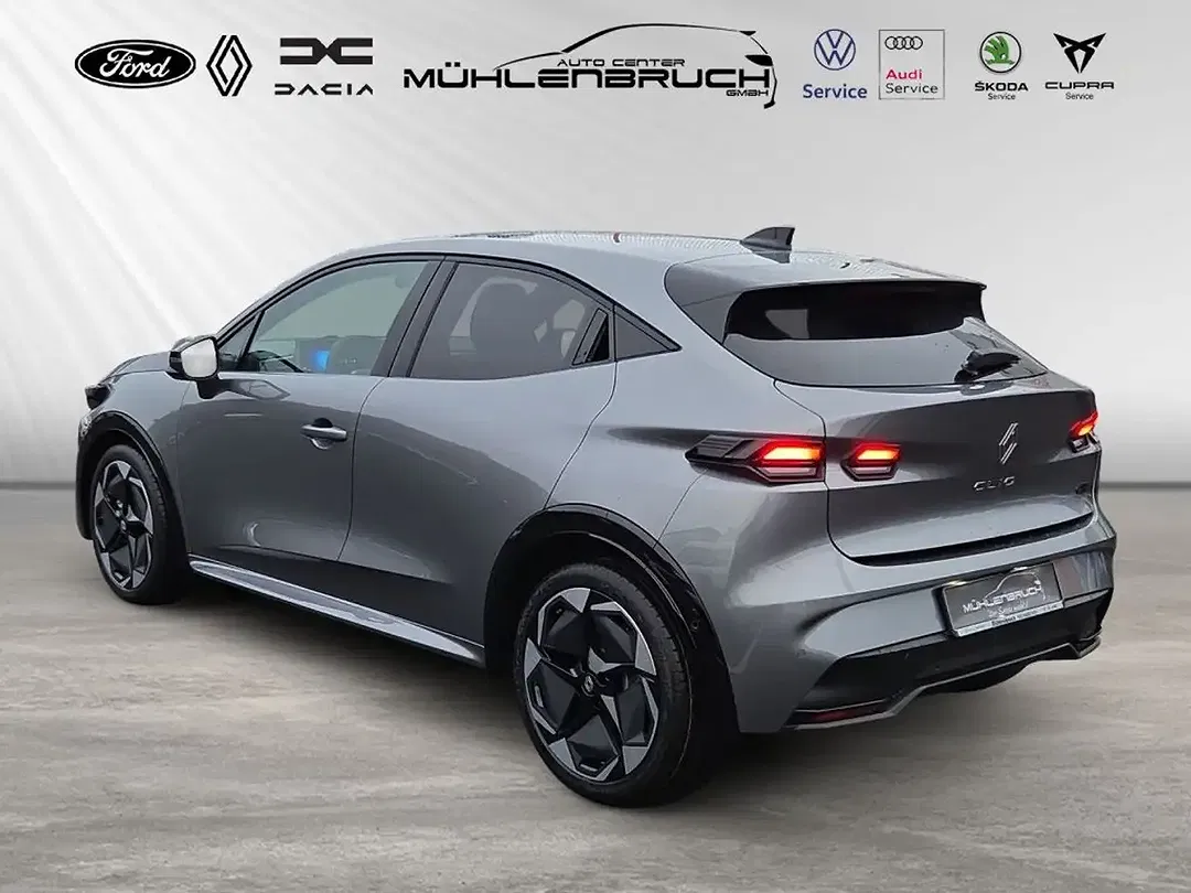 Renault Clio - Thumbnail 9