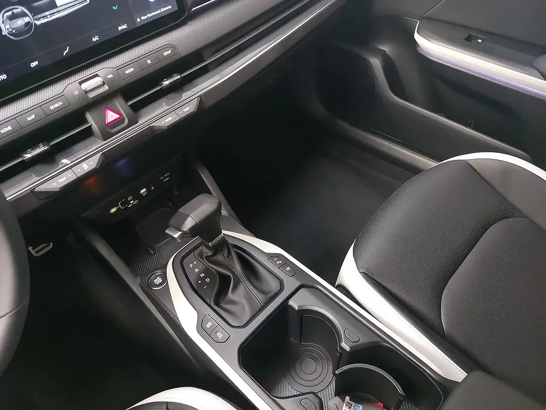 Kia K4 - Thumbnail 12