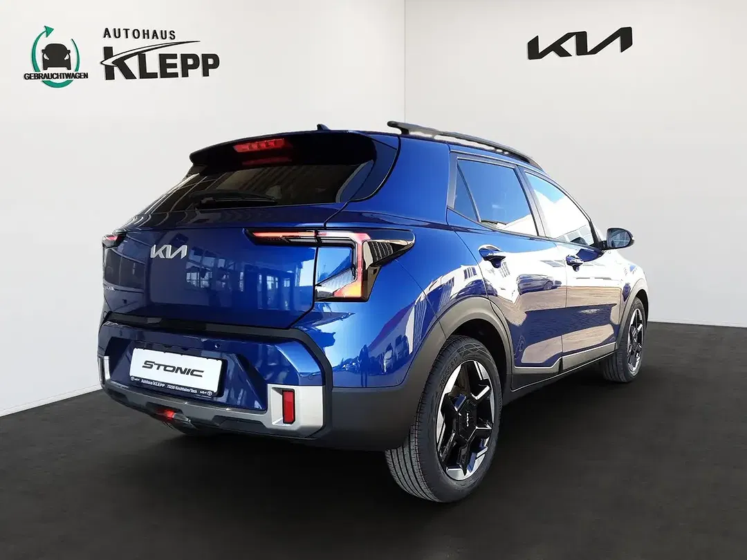 Kia Stonic - Thumbnail 3