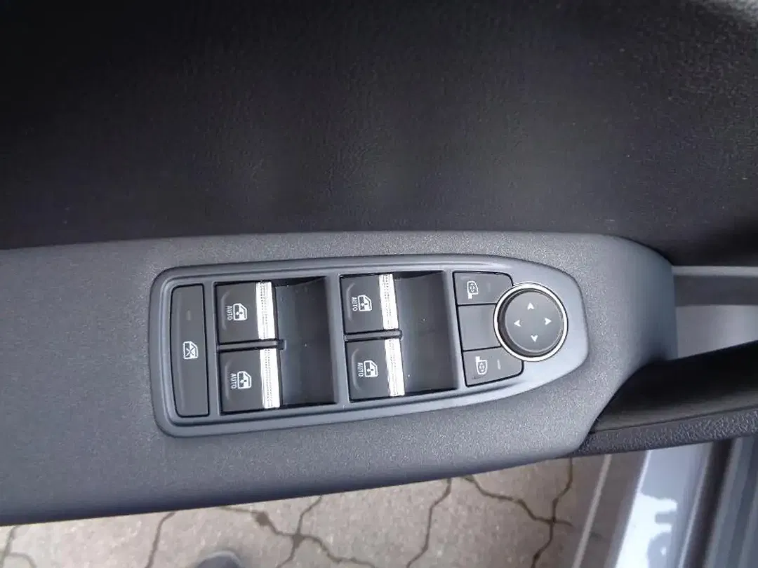 Mitsubishi ASX - Thumbnail 10