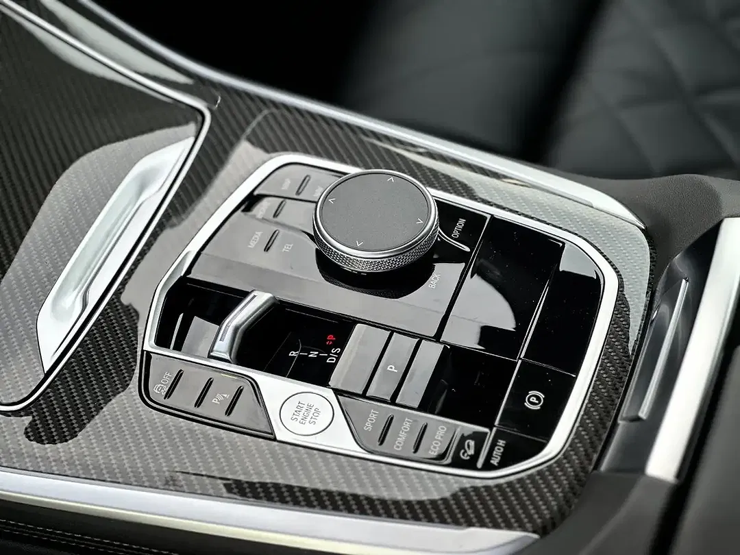 BMW X5 - Thumbnail 12
