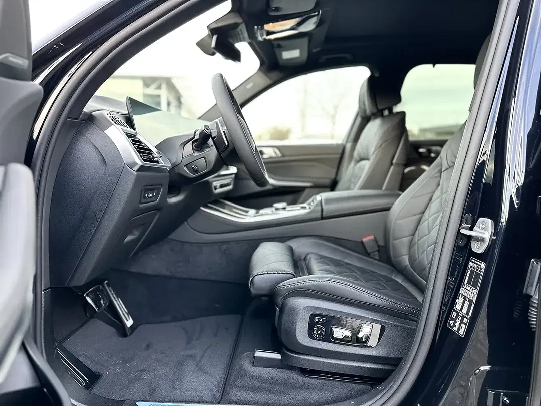 BMW X5 - Thumbnail 9