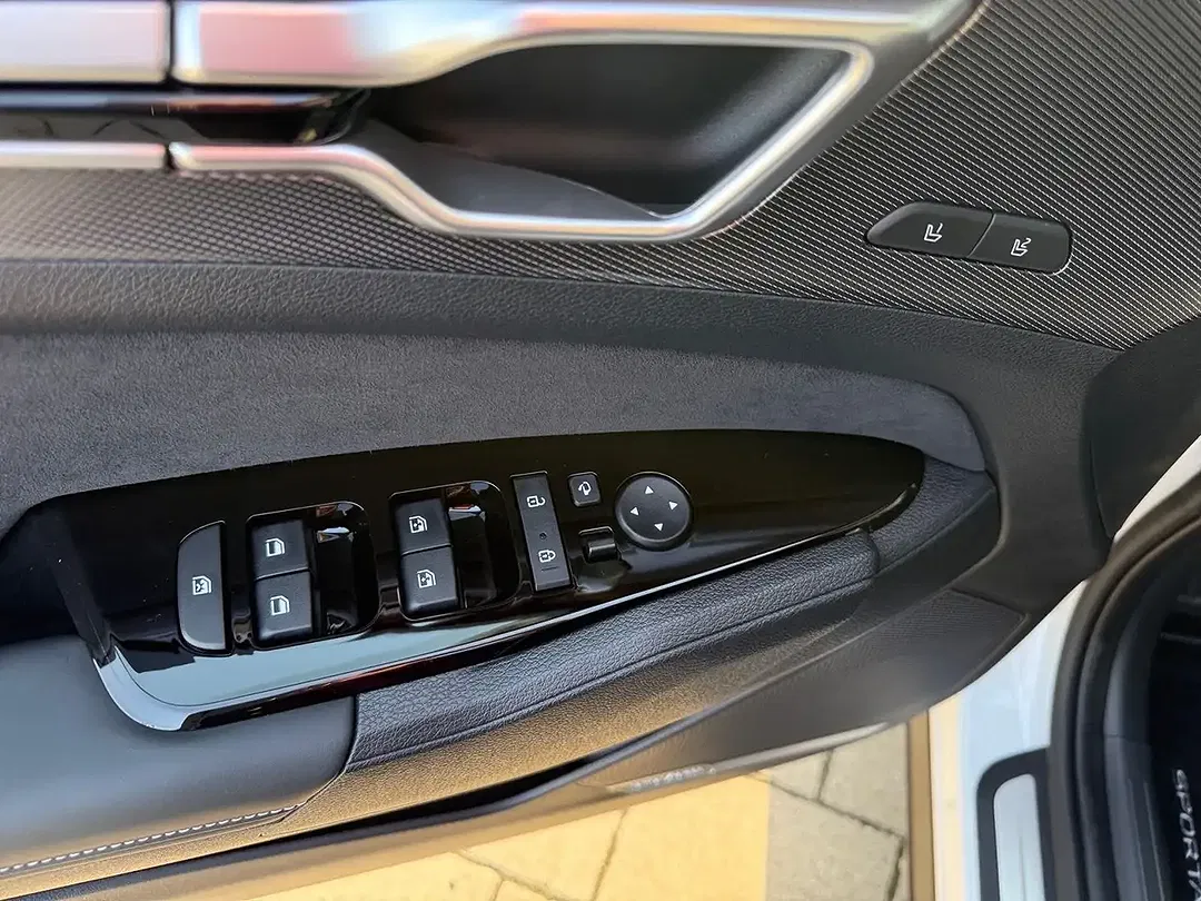 Kia Sportage - Thumbnail 13