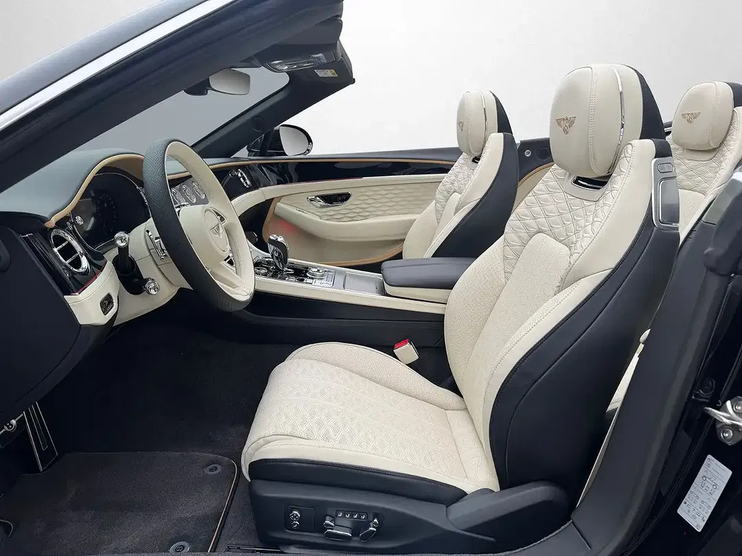 Bentley Continental GTC - Thumbnail 9