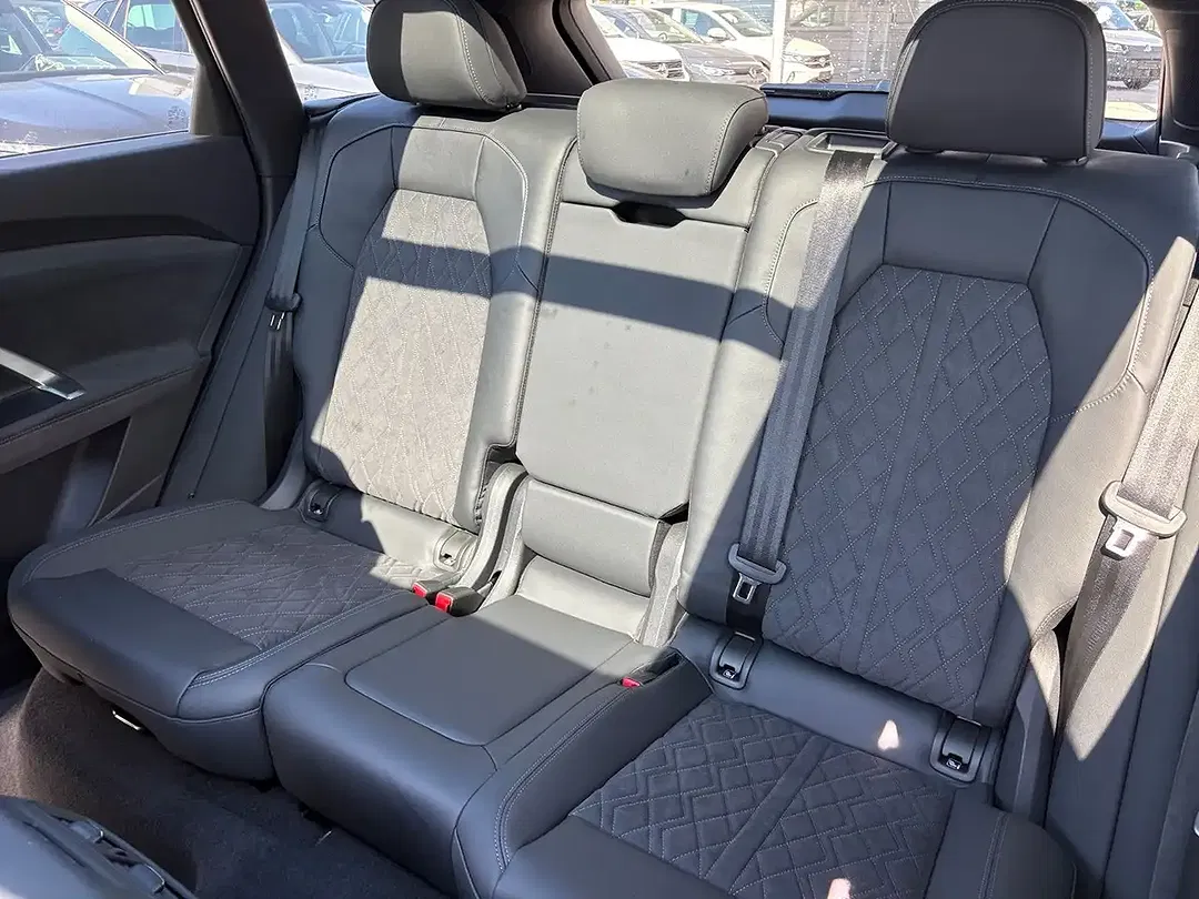 Audi Q5 - Thumbnail 10