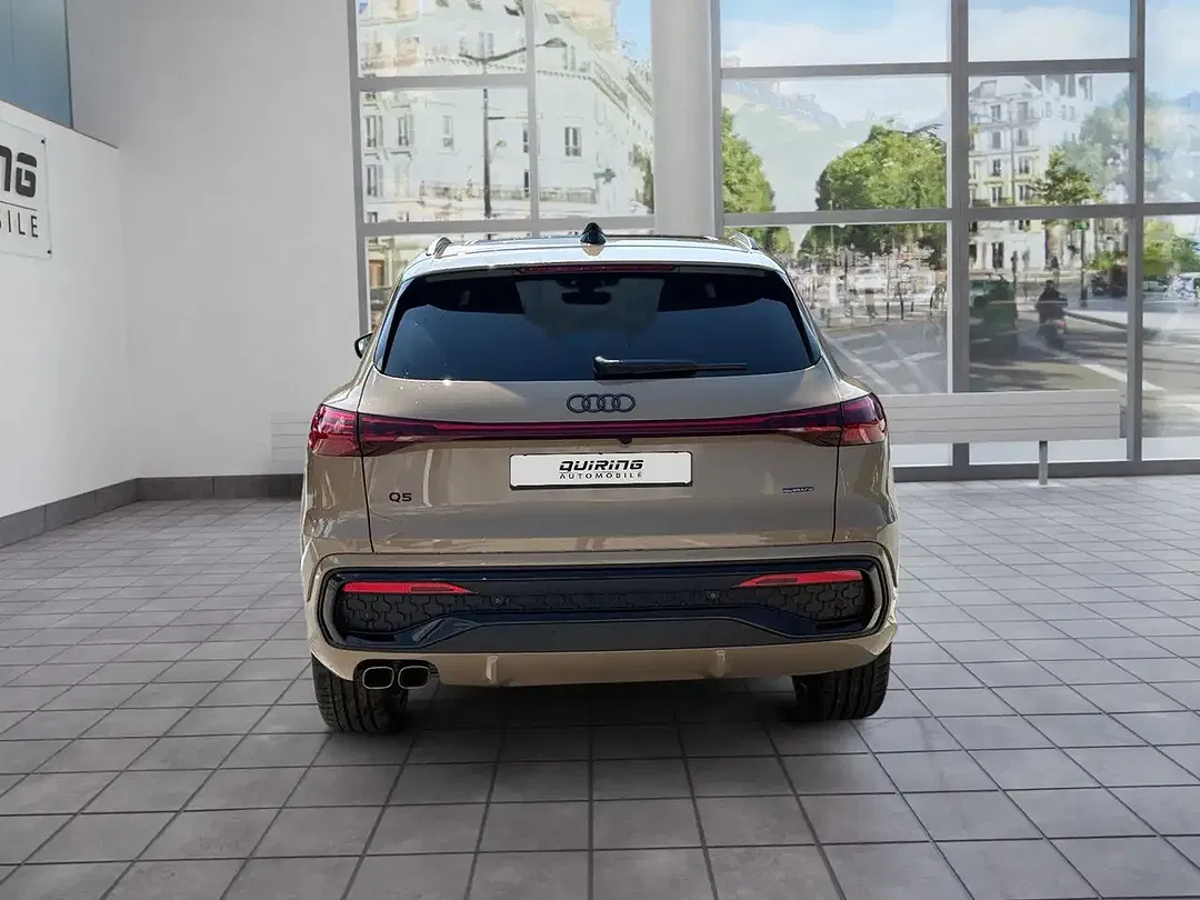Audi Q5 - Thumbnail 3