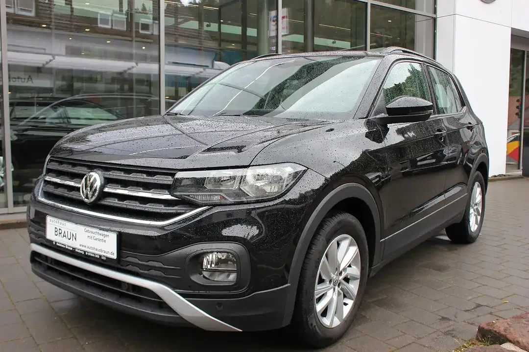 Volkswagen T-Cross - Thumbnail 2