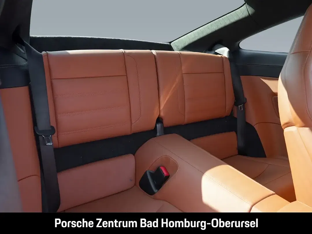 Porsche 992 - Thumbnail 10
