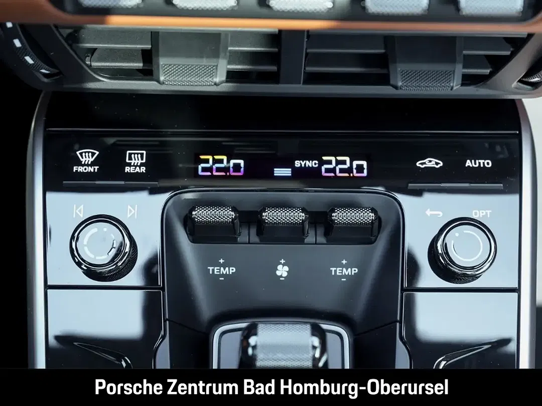 Porsche 992 - Thumbnail 13
